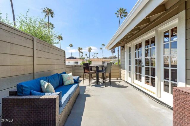 950 Seaside Court, Ventura, CA 93001