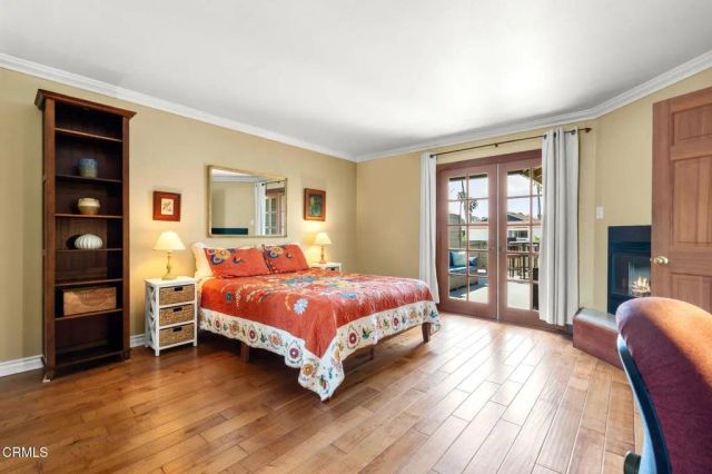 950 Seaside Court, Ventura, CA 93001