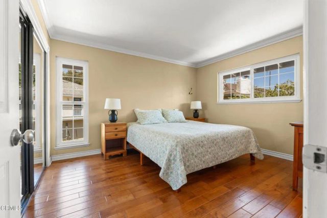 950 Seaside Court, Ventura, CA 93001