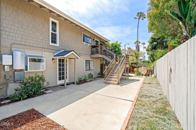 950 Seaside Court, Ventura, CA 93001