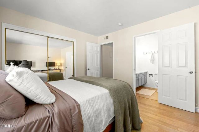 950 Seaside Court, Ventura, CA 93001