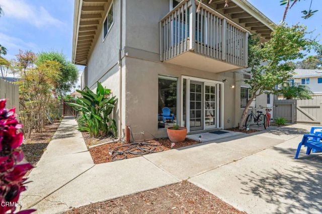950 Seaside Court, Ventura, CA 93001