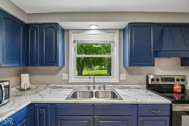 5538 Pappas Drive, Indianapolis, IN 46237