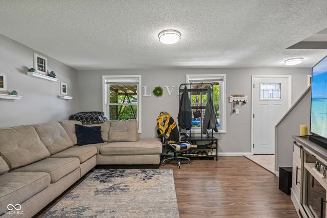 5538 Pappas Drive, Indianapolis, IN 46237