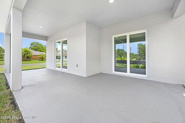 203 Haines Road SW, Palm Bay, FL 32908