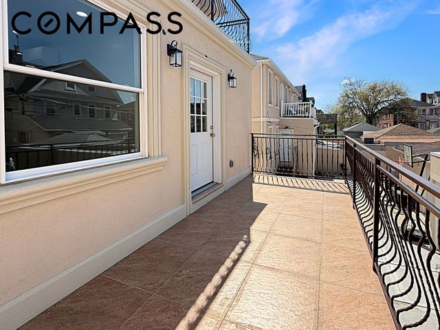 3737 Cypress Avenue, New York City, NY 11224