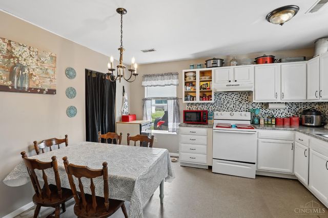 2464 Wilson Avenue, Colerain Twp, OH 45231