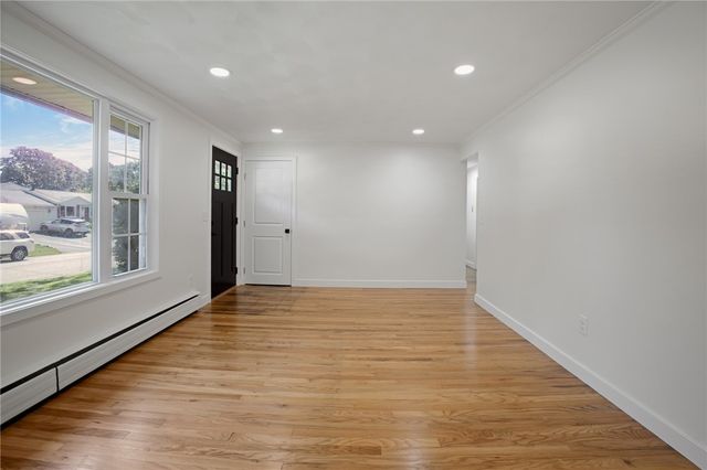 61 Cactus Street, Warwick, RI 02886