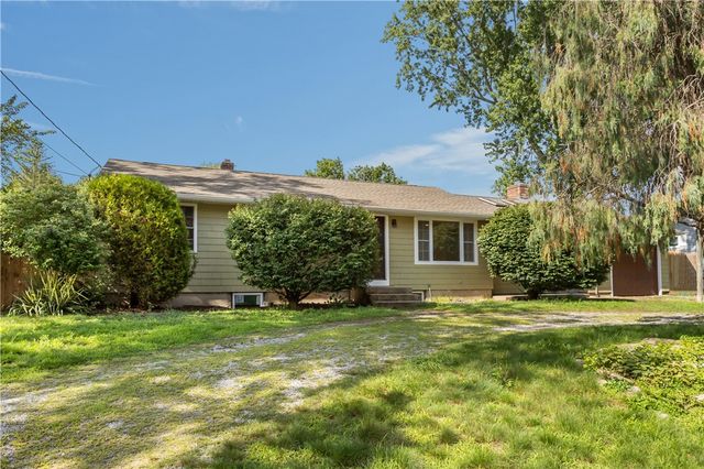 61 Cactus Street, Warwick, RI 02886