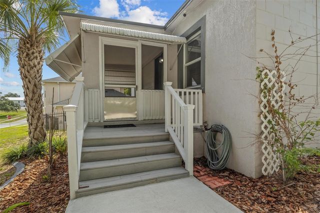 205 W MAPLE STREET, Davenport, FL 33837