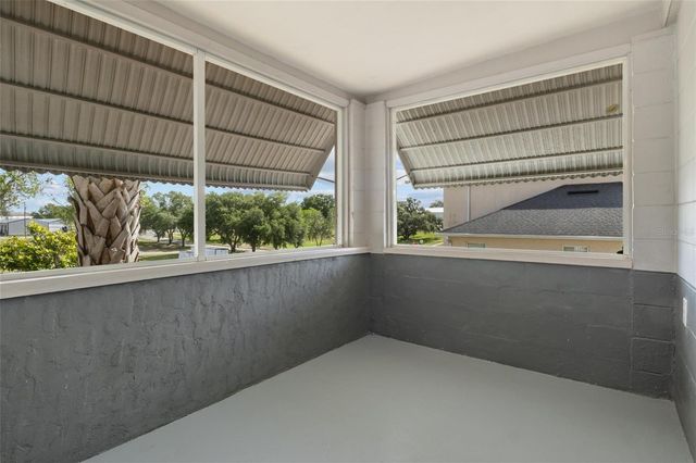 205 W MAPLE STREET, Davenport, FL 33837