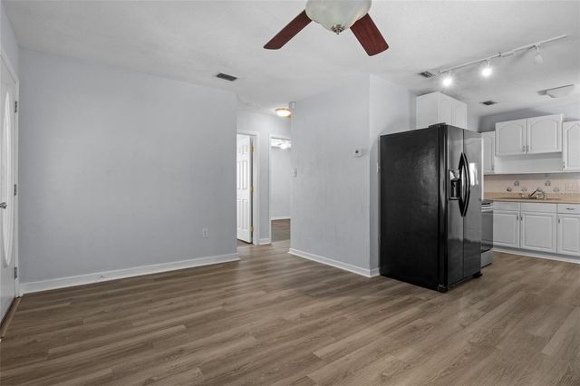 205 W MAPLE STREET, Davenport, FL 33837
