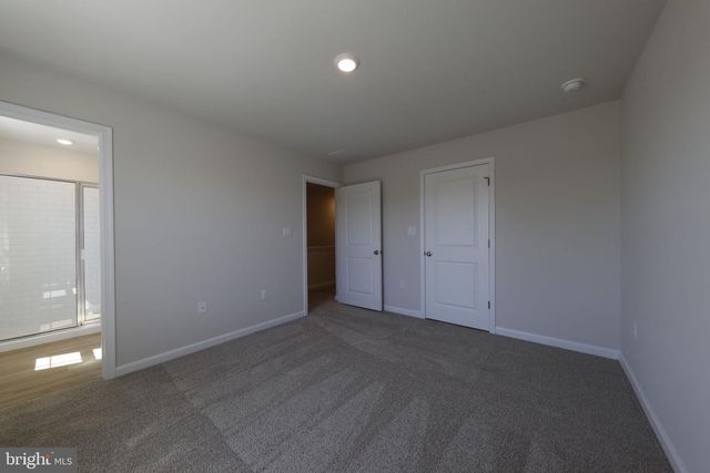 23 E CLEMENTON RD, Gibbsboro, NJ 08026