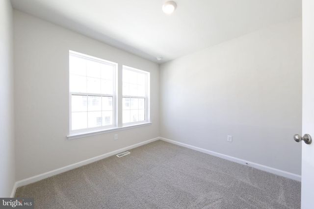 23 E CLEMENTON RD, Gibbsboro, NJ 08026