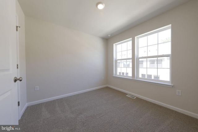 23 E CLEMENTON RD, Gibbsboro, NJ 08026