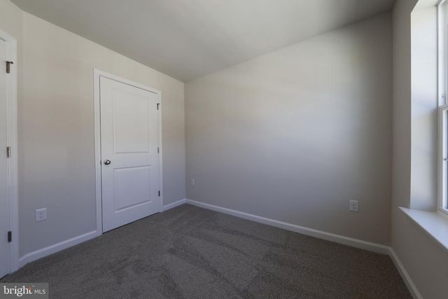 23 E CLEMENTON RD, Gibbsboro, NJ 08026