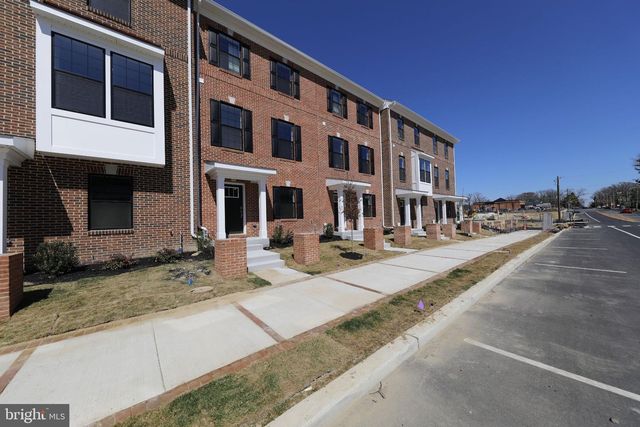 23 E CLEMENTON RD, Gibbsboro, NJ 08026