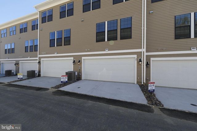 23 E CLEMENTON RD, Gibbsboro, NJ 08026