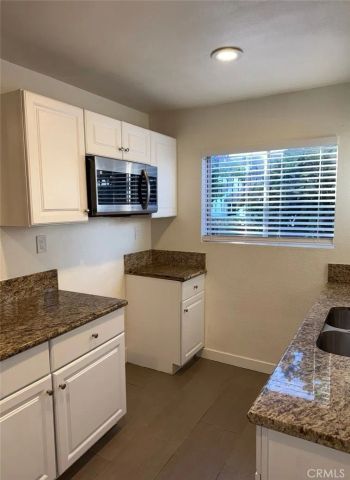 2255 Cahuilla Street 35, Colton, CA 92324