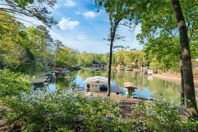 594 Hilltop Lane, Berkeley Lake, GA 30096