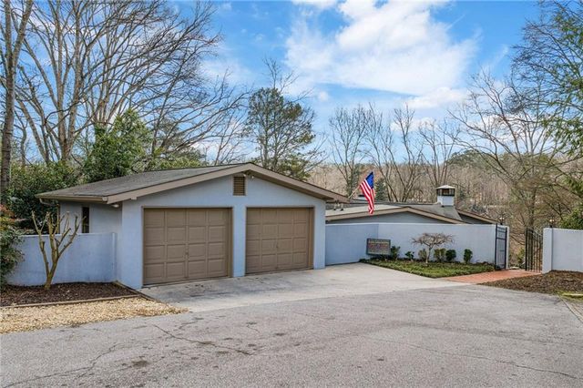 594 Hilltop Lane, Berkeley Lake, GA 30096