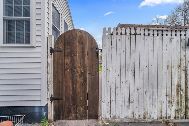 66 Bedel Street, Manchester, NH 03102