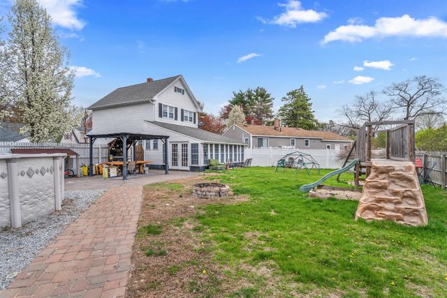 66 Bedel Street, Manchester, NH 03102