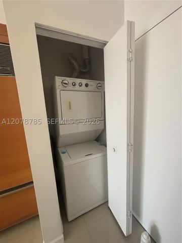 475 Brickell Ave 1410, Miami, FL 33131