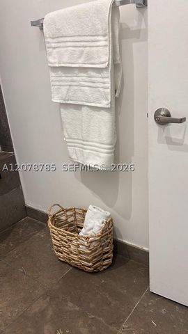 475 Brickell Ave 1410, Miami, FL 33131