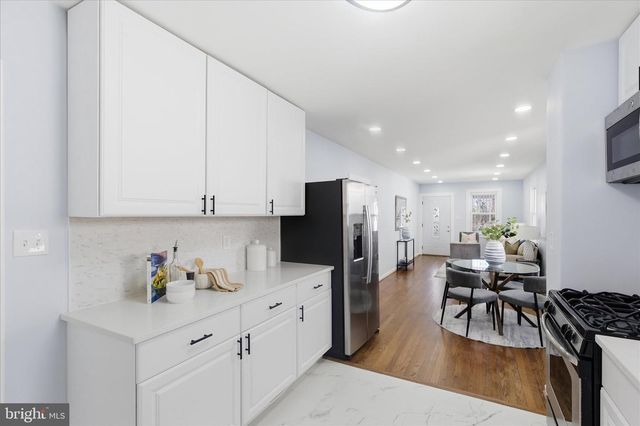 4029 GAULT PL NE, Washington, DC 20019