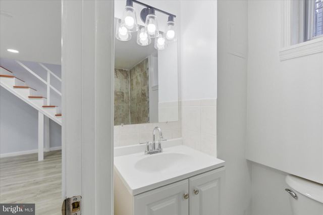 4029 GAULT PL NE, Washington, DC 20019