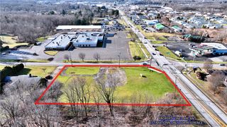 9 S Keel Ridge Rd, Hermitage, PA 16148