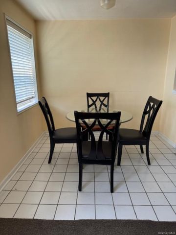 151-15 84th Street 5N, Howard Beach, NY 11414