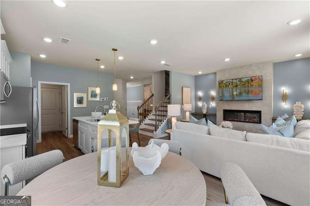 210 Abbotts Crossing Circle, Conyers, GA 30094