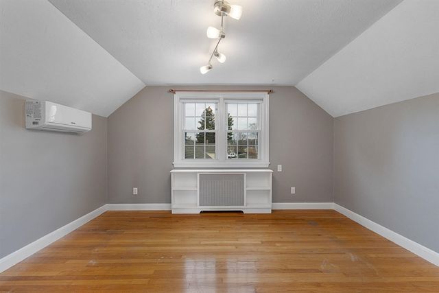 553 Elm St, Marlborough, MA 01752