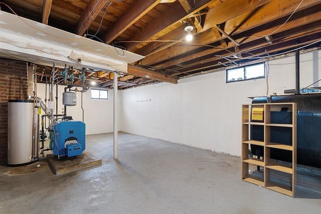 553 Elm St, Marlborough, MA 01752