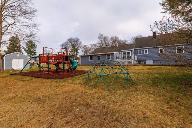 553 Elm St, Marlborough, MA 01752