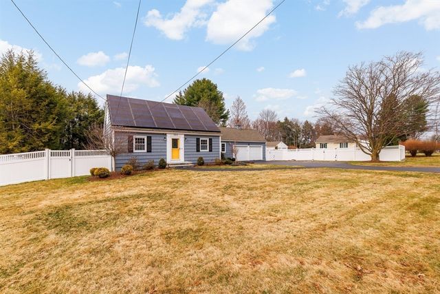 553 Elm St, Marlborough, MA 01752