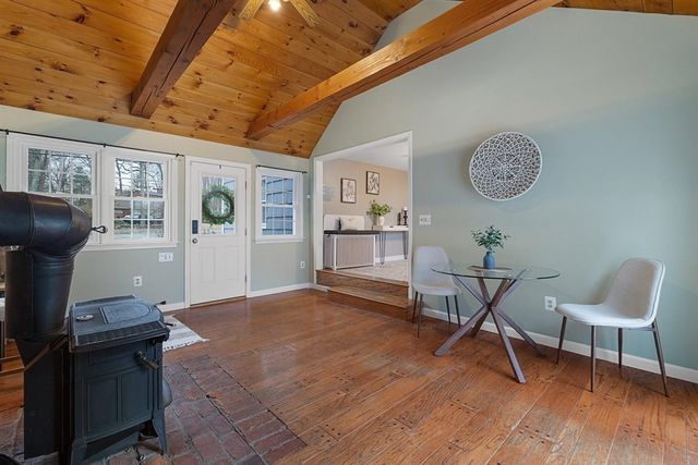 553 Elm St, Marlborough, MA 01752