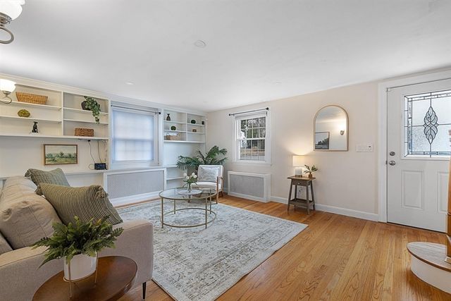 553 Elm St, Marlborough, MA 01752