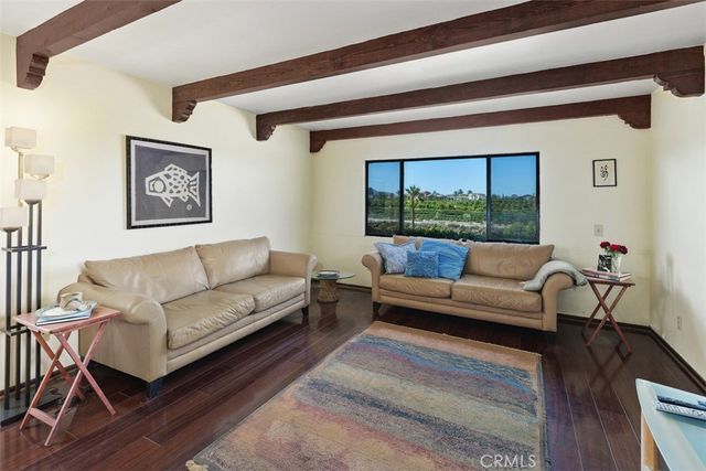 35820 Pauba Road, Temecula, CA 92592