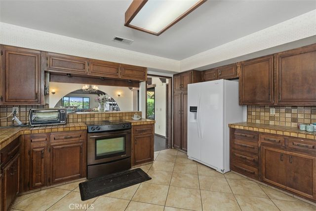 35820 Pauba Road, Temecula, CA 92592