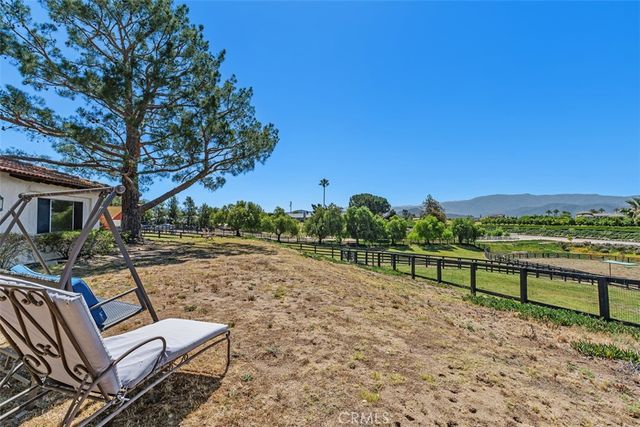 35820 Pauba Road, Temecula, CA 92592