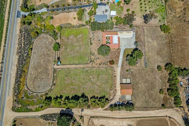 35820 Pauba Road, Temecula, CA 92592