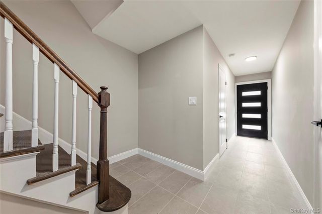 40 Autumn Avenue, Brooklyn, NY 11208
