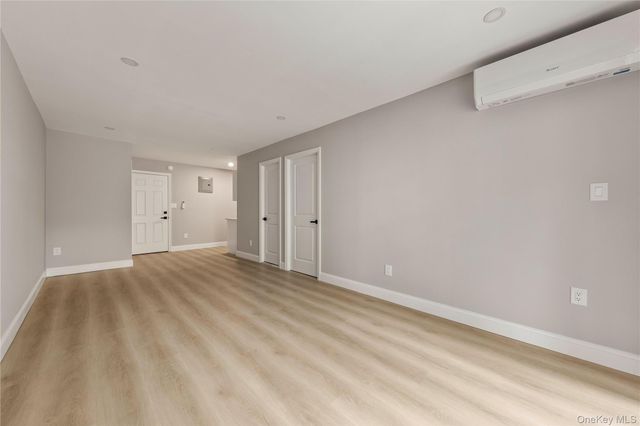 40 Autumn Avenue, Brooklyn, NY 11208