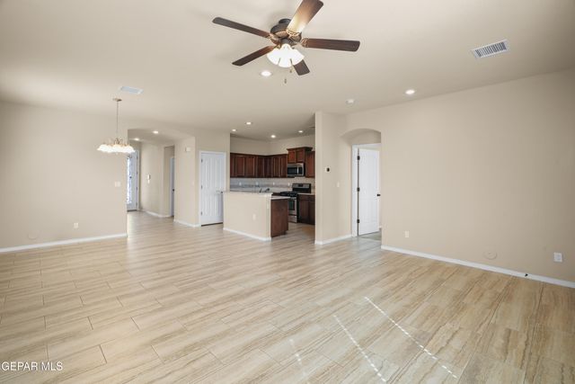 7524 EAGLE VISTA Drive, El Paso, TX 79911