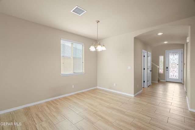 7524 EAGLE VISTA Drive, El Paso, TX 79911