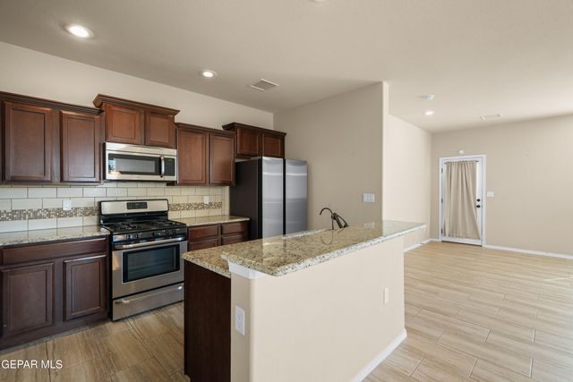 7524 EAGLE VISTA Drive, El Paso, TX 79911