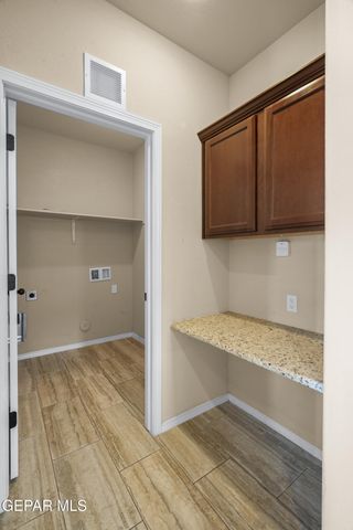 7524 EAGLE VISTA Drive, El Paso, TX 79911